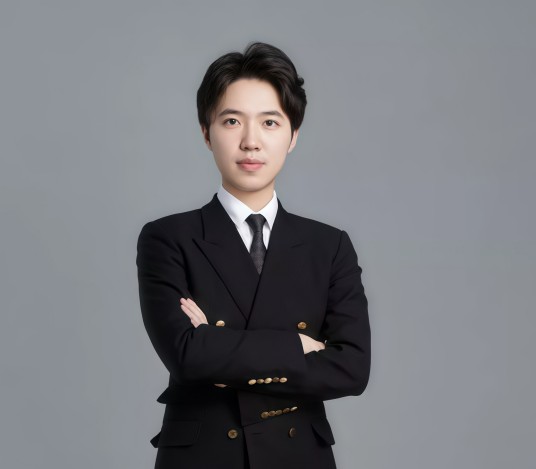 曾俊凯(弘阳服务集团原执行董事、副总裁)