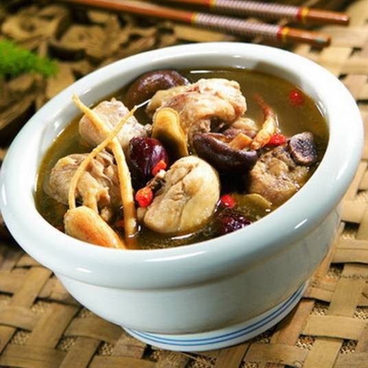 杜仲鸡汤