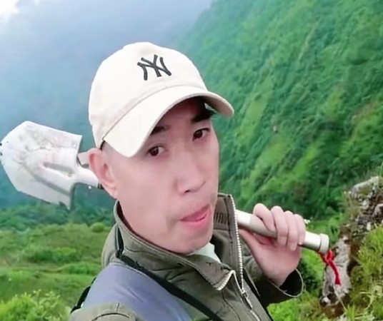 刘仁岗