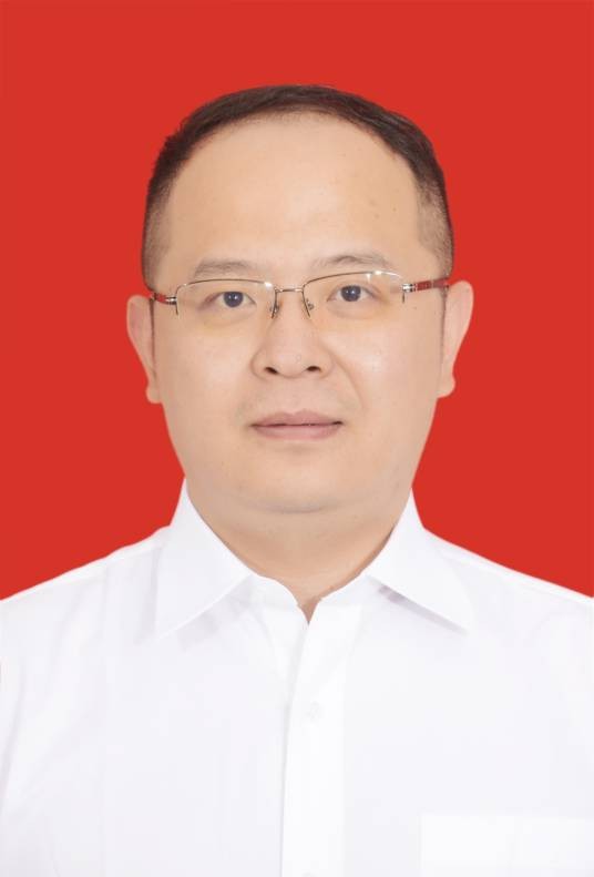 顾轩（江西省宜春市奉新县人民政府原副县长）