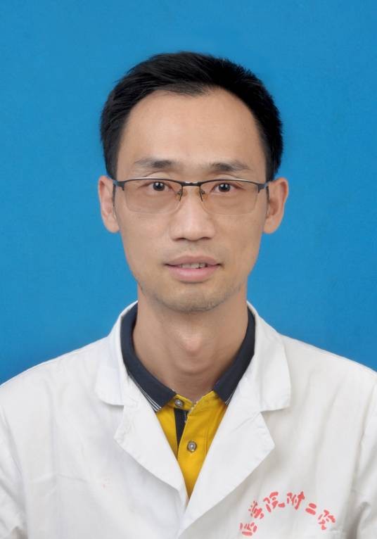 何帅（温州医科大学附属第二医院口腔科副主任）