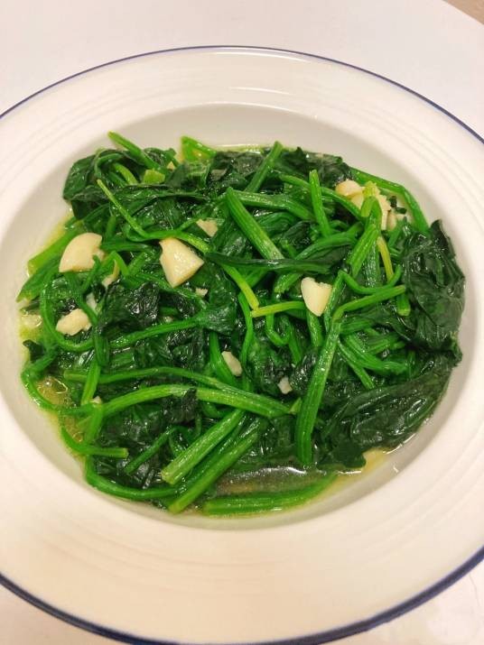 炒菠菜