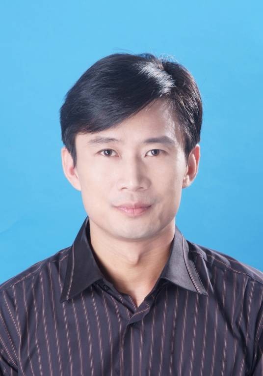 王新伟(浙江省金华市义乌市教育研修院院长)