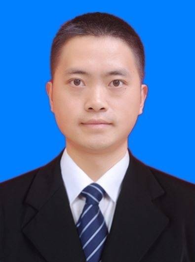 李栋梁(贵州省遵义市播州区鸭溪镇党委书记)