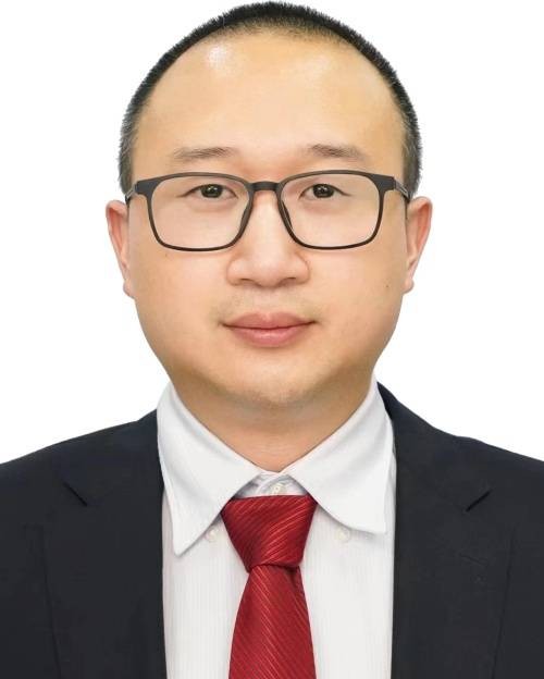 周剑锋（中国电建集团江西省电力建设有限公司党委委员、总会计师）