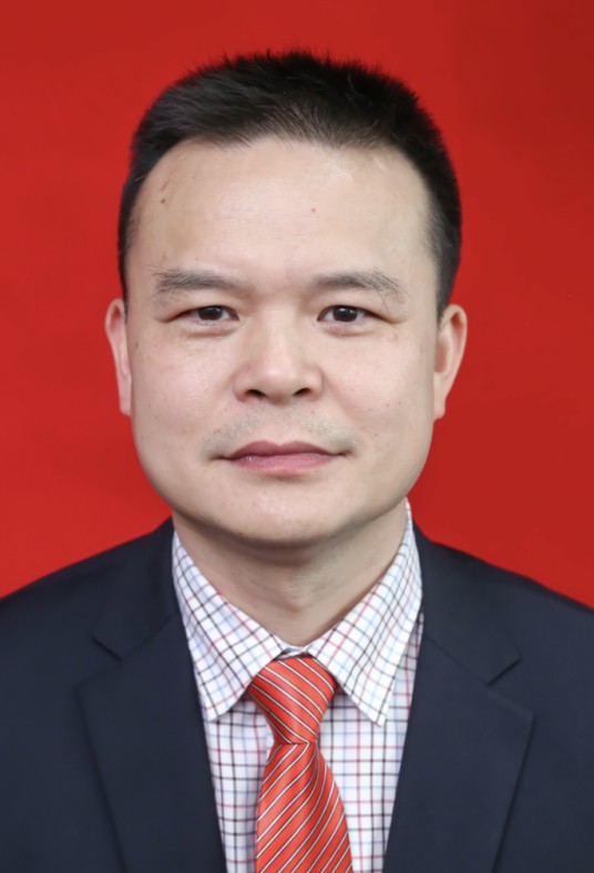 李绍萍（湖南省郴州市农业农村局党组成员、总农艺师）