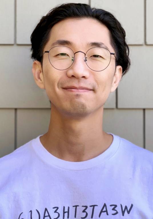 李成真（韩国编剧、制片人、导演）