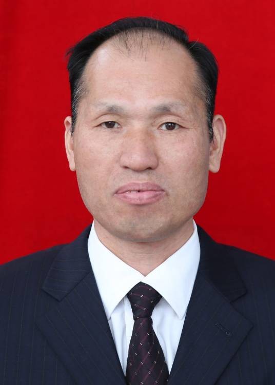 汤爱民（湖南省衡南县政协党组成员、秘书长、办公室主任）
