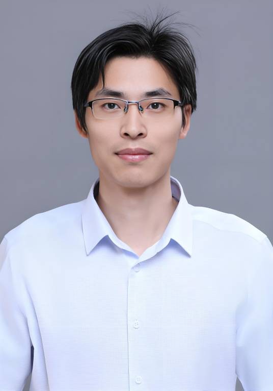 刘昌龙（国科大杭州高等研究院副研究员）