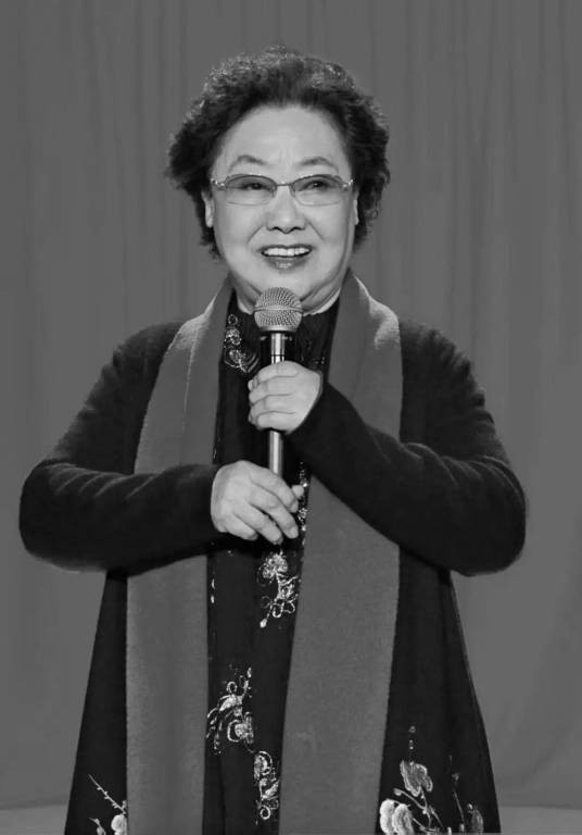 郭兰英逝世