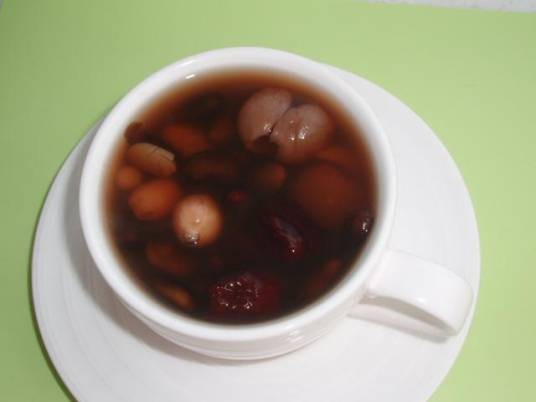红枣黑豆粥