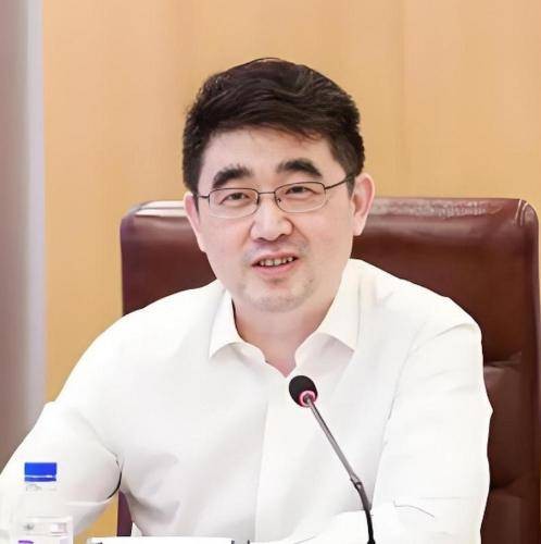 孙瑜（中国绿发投资集团有限公司党委书记、董事长）
