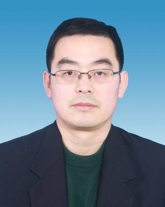 孙成涛（山东省济南市平阴县第一中学校长）