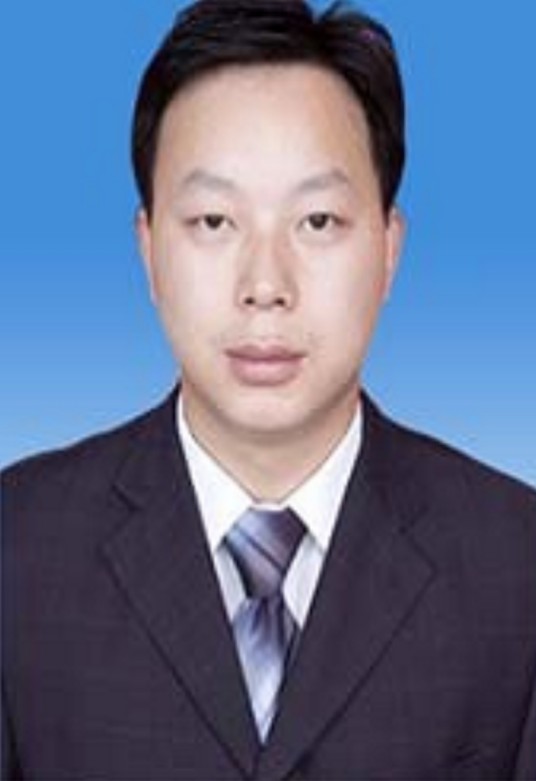 熊茂平（湖北省恩施土家族苗族自治州宣恩县财政局党组书记、局长）