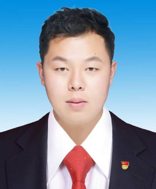 李鹏（新疆维吾尔自治区克孜勒苏柯尔克孜自治州阿克陶县卫生健康委员会党组副书记，主任）