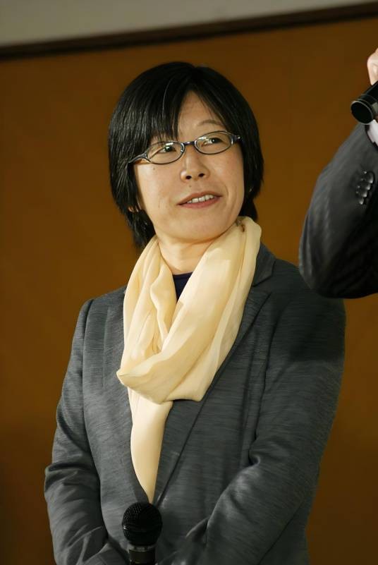 平良惠美子