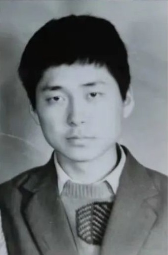 徐传民（1988年6月黑龙江双鸭山刑事案件嫌疑人）