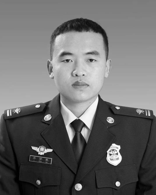 李梦豪