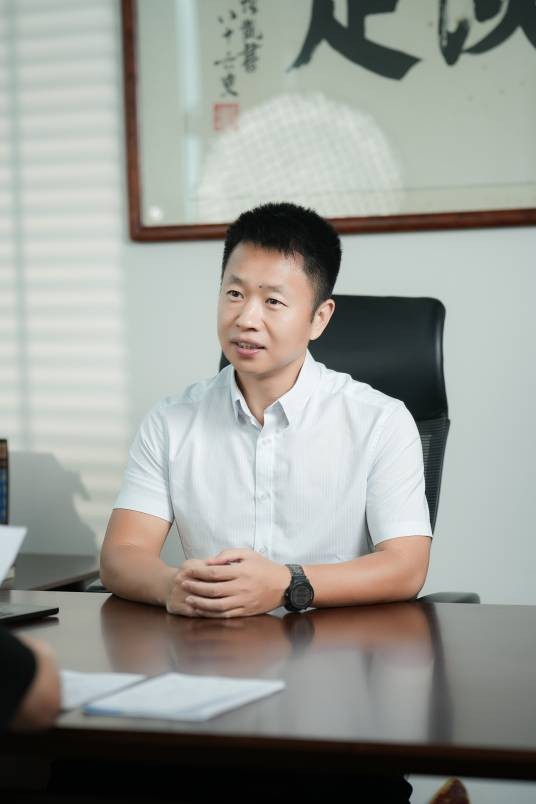 朱连根（深圳市深商总会副主席）