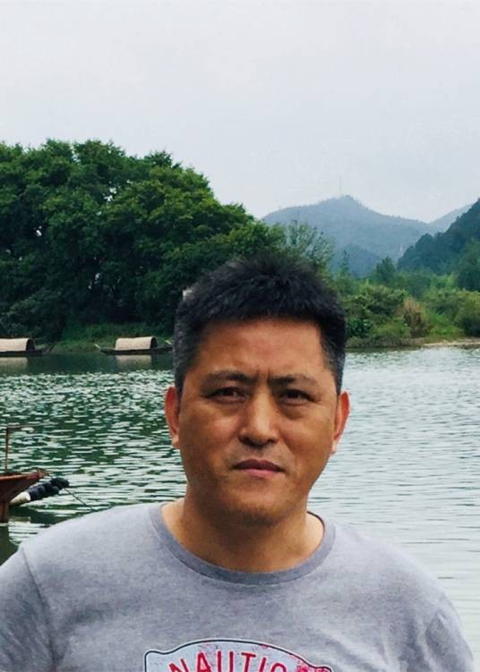 谢岳（浙江工商大学特聘教授）
