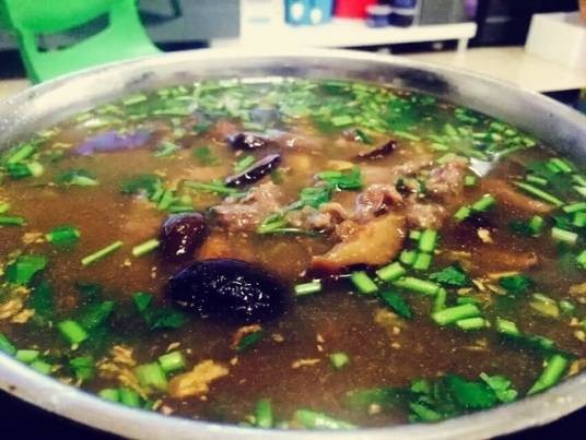 煮牛肉汤