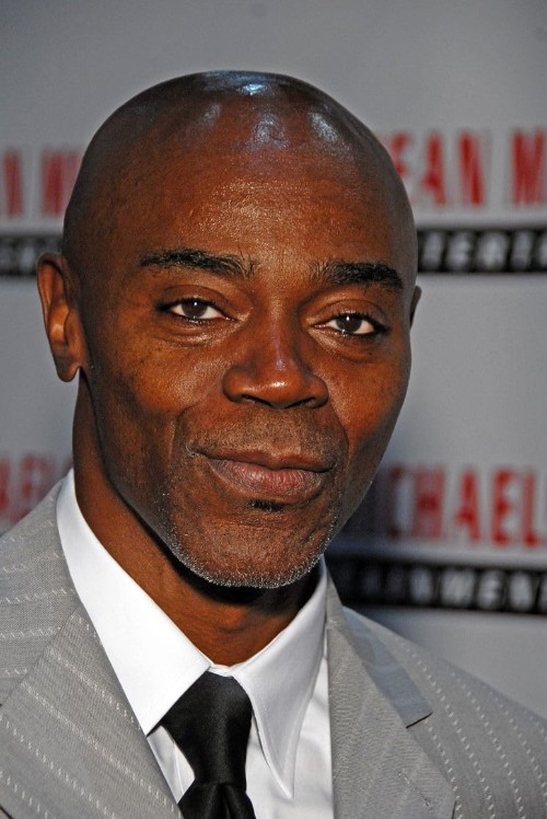 Sean Michaels