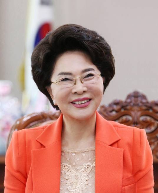 李吉女