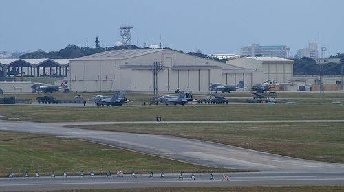 嘉手纳空军基地