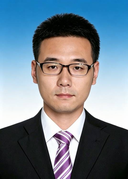 李长河（成都市成华区委常委，区政府党组成员、副区长）
