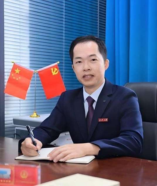 肖月(长安大学材料科学与工程学院院长)