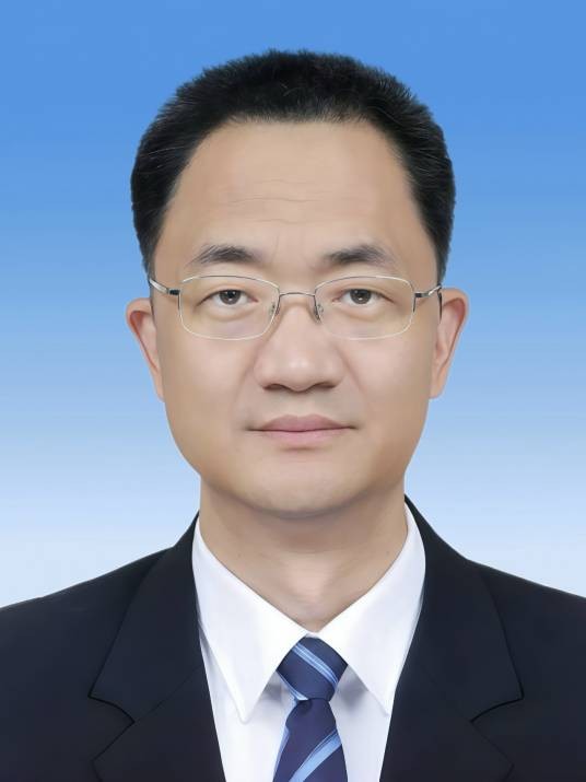 李鹏宇(广东省揭阳市人民政府党组成员、副市长)
