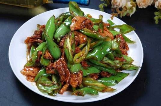 尖椒肉片