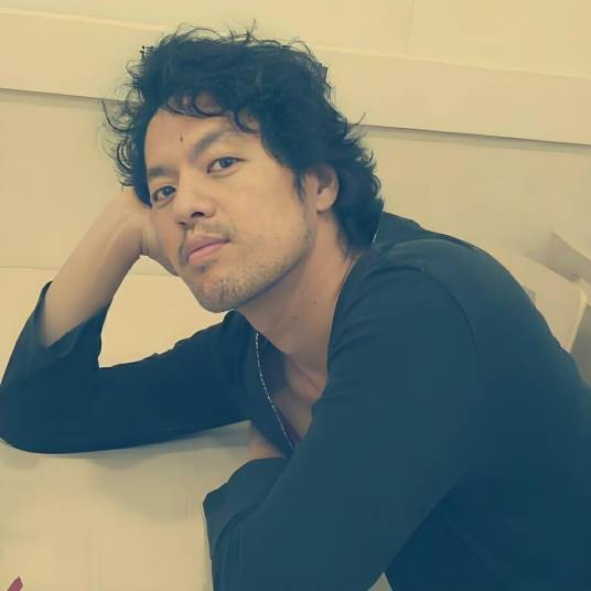 竹内亮本亮