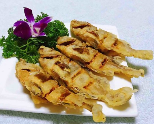 酥炸小黄鱼