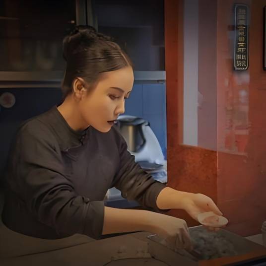 余晚晚手工水饺店