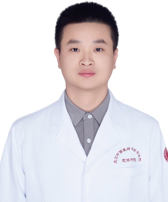 唐谨(武汉中西医结合骨科医院脊柱微创科副主任医师)