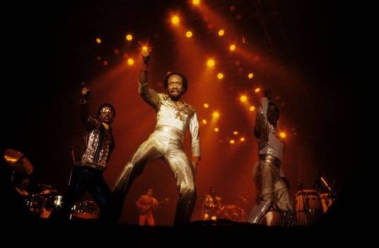 Earth, Wind & Fire（欧美70年代著名流行放克组合）