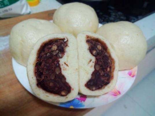 蒸豆包