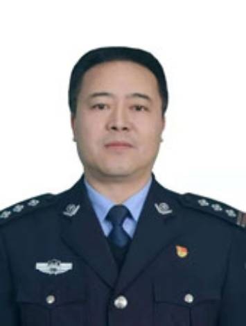 刘剑（江西省吉安市公安局党委委员、副局长）