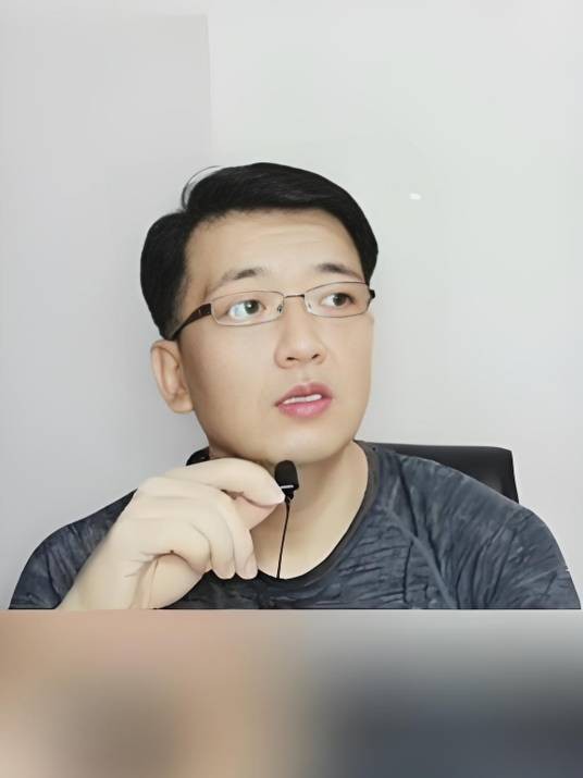 心医林霖