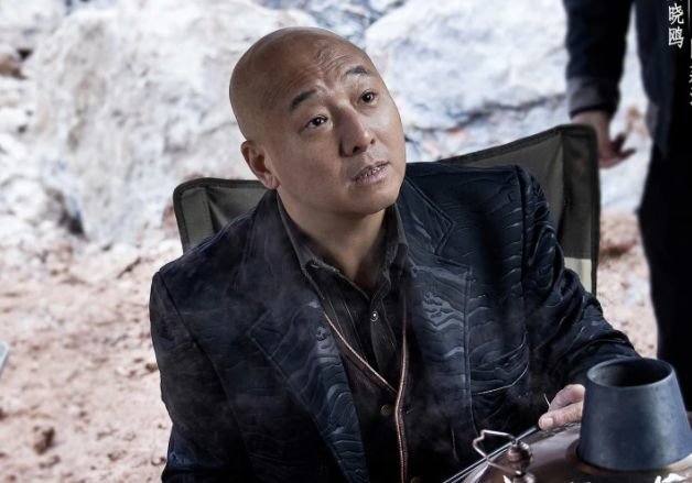 《扫黑风暴》为何一天只更新一集?央视揭秘了,剧里跟着现实走,啥情况?