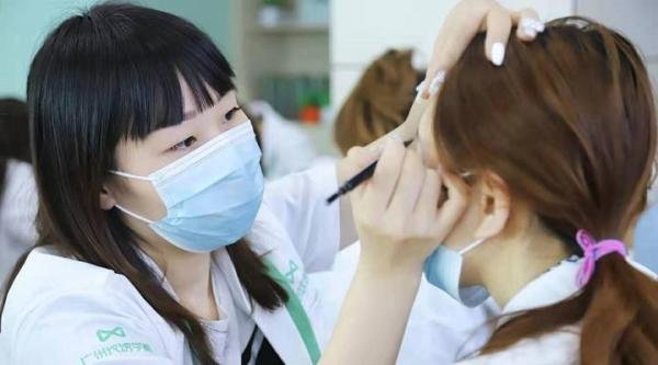 番禺区十大哪里学半永久比较专业