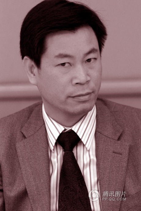 黄家武的人物经历