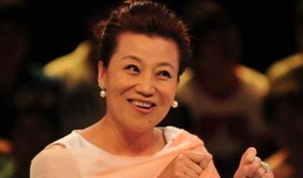 情感导师王为念与小香玉离婚,和王芳到底啥关系?