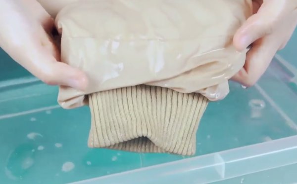 鹅绒服怎样清洗