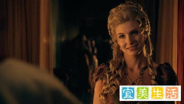 尺度美剧《斯巴达克斯》:女性角色之美与季度之韵