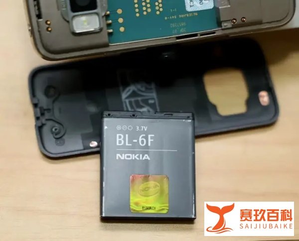 这部手机的键盘像“四根牙签”!曾风靡世界,狂销近千万台