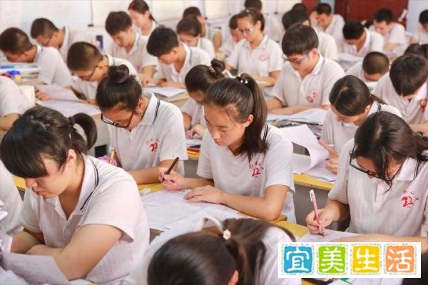 又一个李刚？疑似湖北作弊考生发声：既然没“考”上，以后就靠爸爸养了！