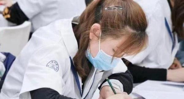 武汉哪里有专业半永久培训学校