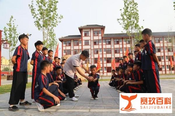 全封闭式学校对孩子真有用吗?